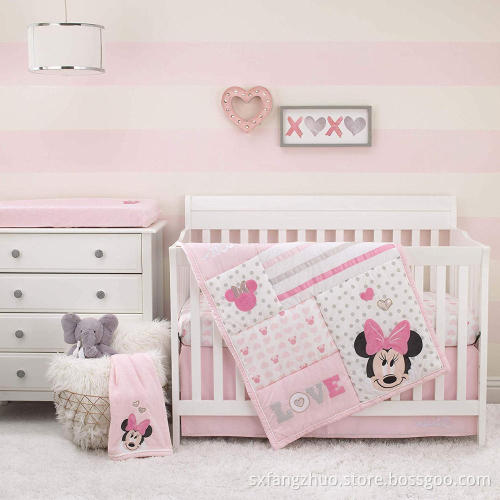 baby blanket with applique